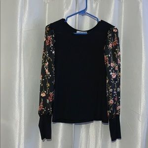 Women’s long sleeved blouse